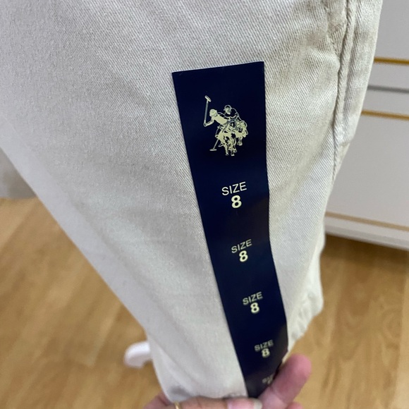 U.S.POLO ASSN WOMEN’S OYSTER SAND CHINO SHORT SIZE: 8 - Picture 7 of 12